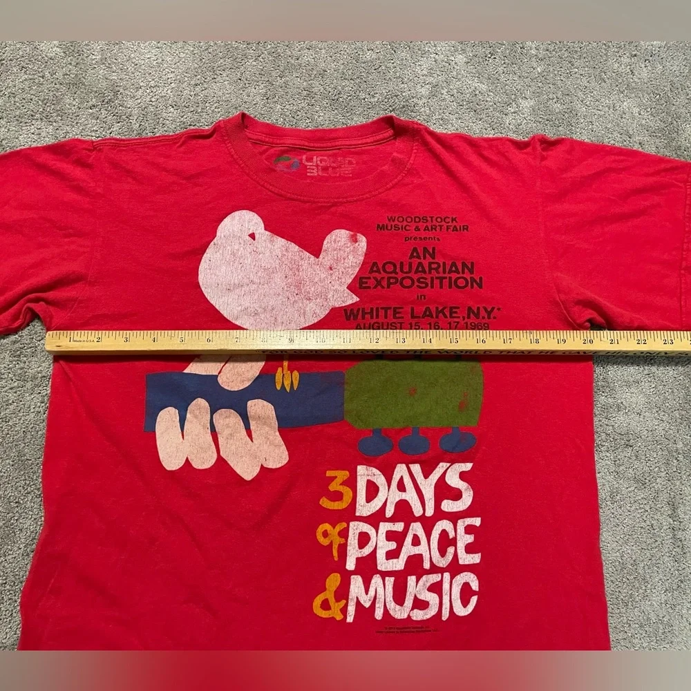 Liquid Blue Woodstock Graphic T Shirt Mens Medium Red - Picture 8 of 11